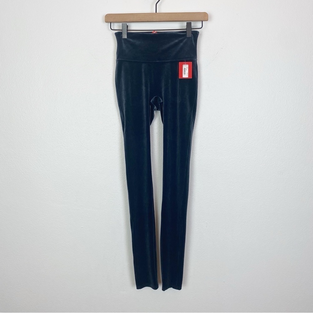 Spanx Velvet Leggings in Navy Blue - Picture 5 of 9